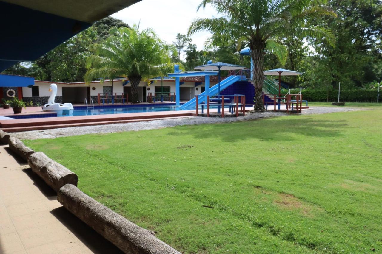 Hacienda Alajuela Hotell Colon Exteriör bild