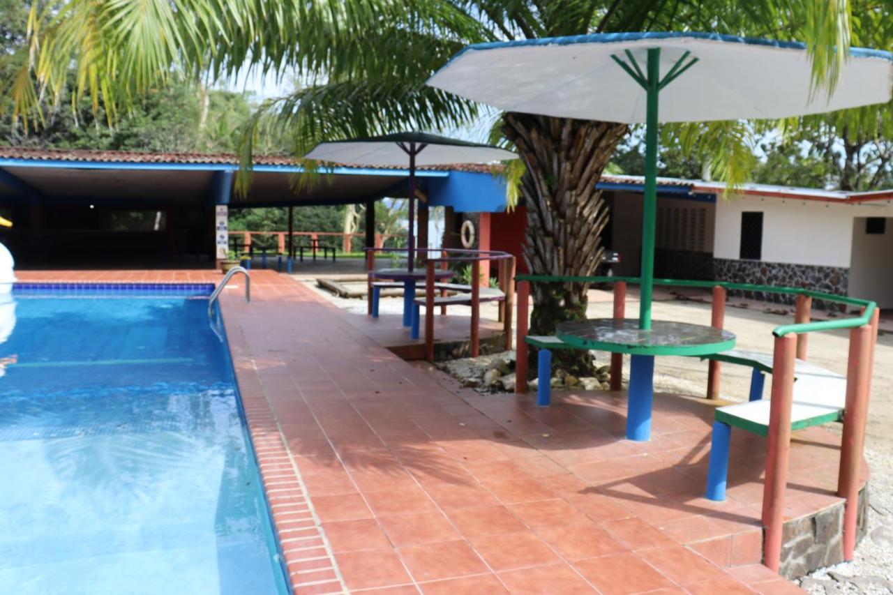 Hacienda Alajuela Hotell Colon Exteriör bild